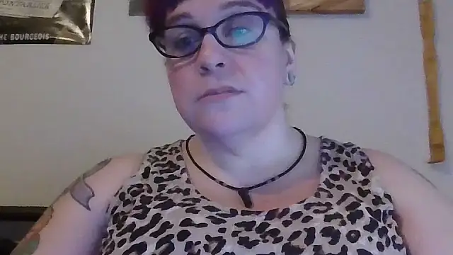 Snapshot of GothyBaby chatting on 15, 12, 2025 GothyBaby online show from 15, 12, 2025