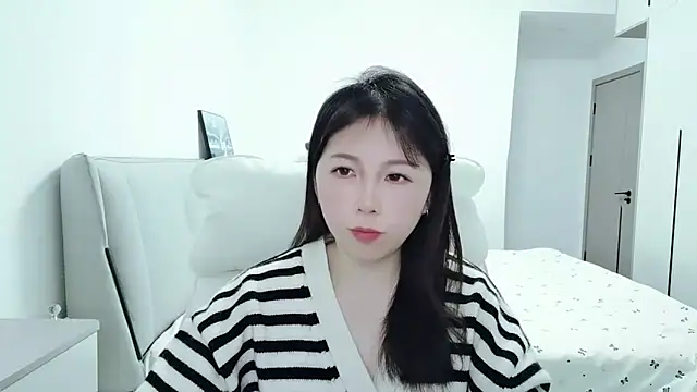 Sunset glow online show from 18, 11, 2025