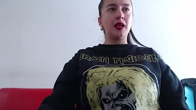 Snapshot of Cherry_1992 chatting on 19, 1, 2026 Cherry 1992 online show from 19, 1, 2026