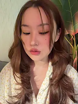 Snapshot of sphynx-_- chatting on 27, 9, 2025 sphynx- - online show from 27, 9, 2025