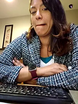 Nikkierosee online show from 9, 2, 2025