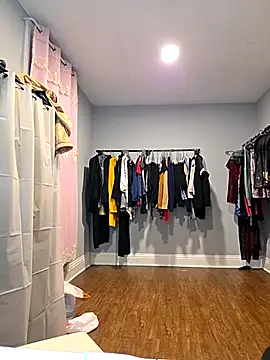 Nikkierosee online show from 17, 2, 2026