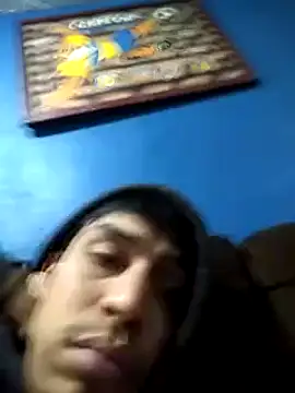 Snapshot of AlexAlejandro13 chatting on 17, 1, 2025 AlexAlejandro13 online show from 17, 1, 2025