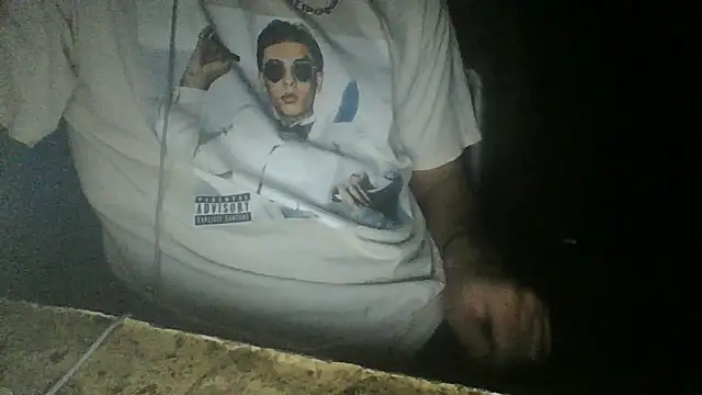 Snapshot of AlexAlejandro13 chatting on 24, 10, 2025 AlexAlejandro13 online show from 24, 10, 2025