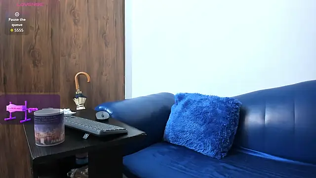 Mature Skinny online show from 10, 11, 2025