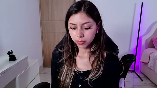 Sensualtease online show from 27, 11, 2025