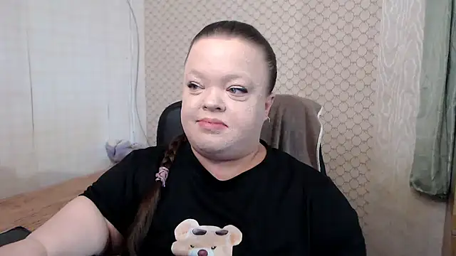 Janiffer MiMi online show from 18, 5, 2026