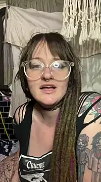 1-800-FUCKYOU online show from 5, 3, 2025