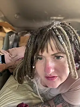 1-800-FUCKYOU online show from 12, 9, 2025