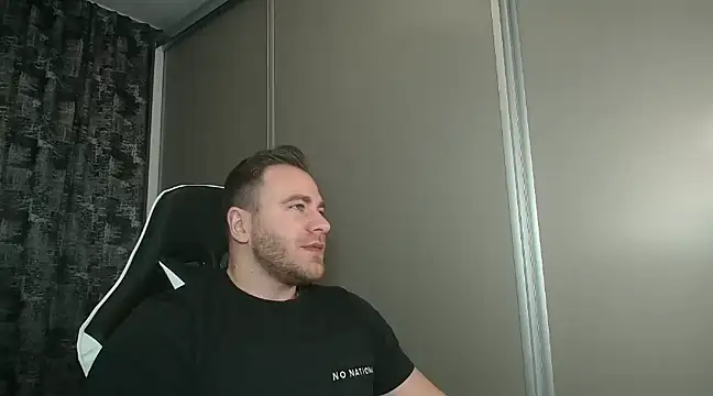 Thori92 online show from 2, 2, 2025