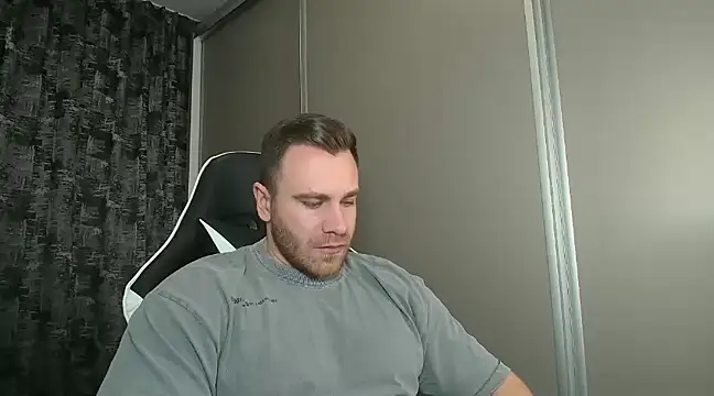 Thori92 online show from 3, 2, 2025