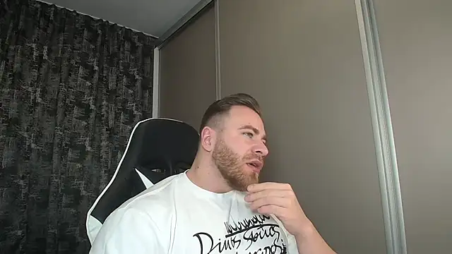 Thori92 online show from 2, 3, 2025