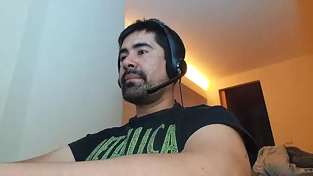 Snapshot of VonDoomdelToro chatting on 13, 2, 2025 VonDoomdelToro online show from 13, 2, 2025