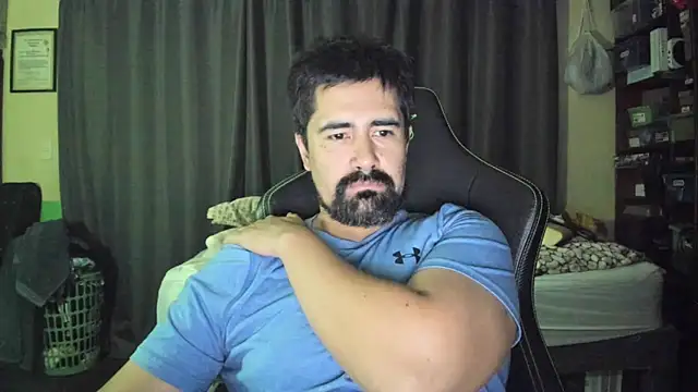 Snapshot of VonDoomdelToro chatting on 21, 10, 2025 VonDoomdelToro online show from 21, 10, 2025