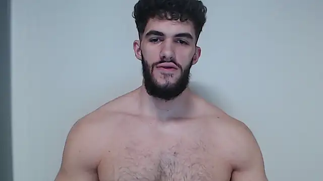 Snapshot of hiddenf chatting on 5, 1, 2025 hiddenf online show from 5, 1, 2025