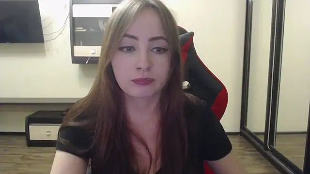 Laralianna online show from 23, 12, 2024