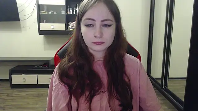 Laralianna online show from 22, 2, 2025