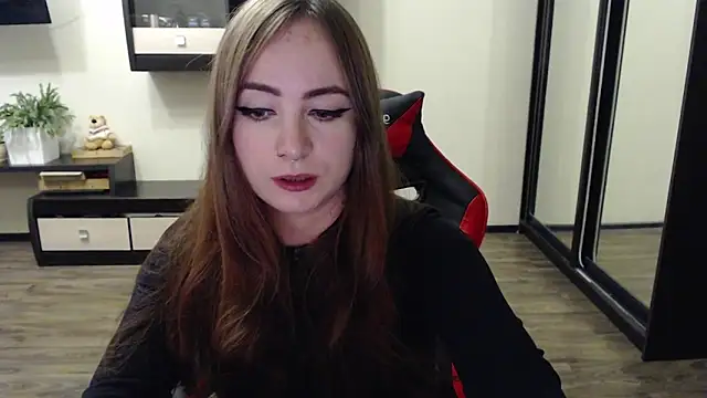 Laralianna online show from 17, 9, 2025