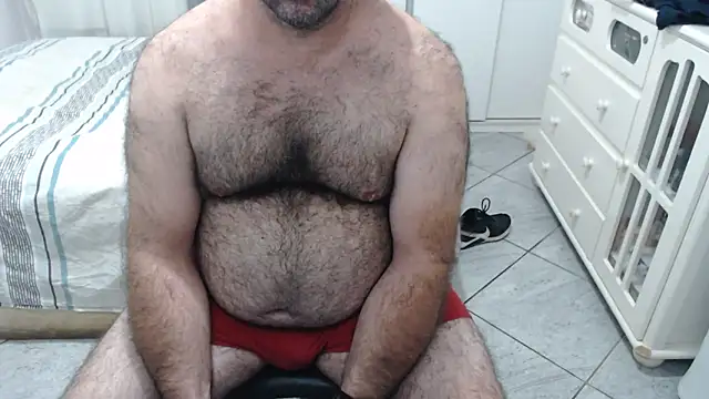 Snapshot of MysterBearMG chatting on 14, 4, 2026 MysterBearMG online show from 14, 4, 2026