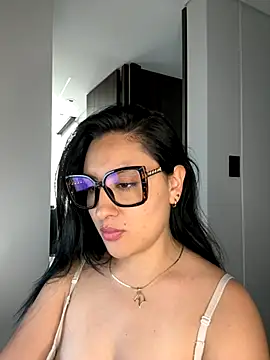 AnushaKumari online show from 15, 9, 2025