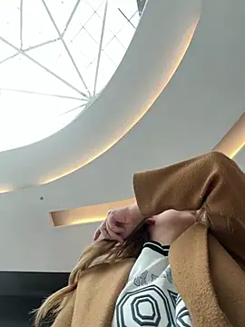 sammbunny online show from 29, 4, 2026