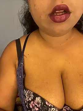 Snapshot of _Cute_ariana_ chatting on 15, 2, 2026 Cute ariana online show from 15, 2, 2026