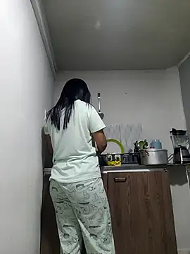 Hannah-grace online show from 25, 1, 2025