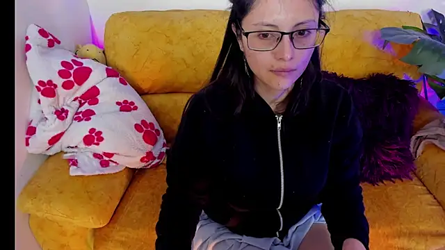 Snapshot of Kyomi_chang chatting on 25, 4, 2026 Kyomi chang online show from 25, 4, 2026