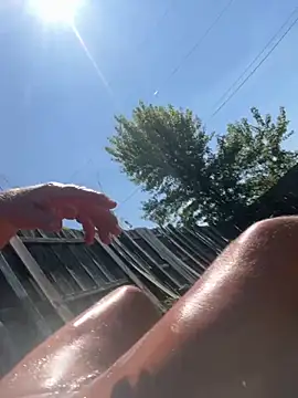 Snapshot of twotonetommyme chatting on 9, 9, 2025 twotonetommyme online show from 9, 9, 2025