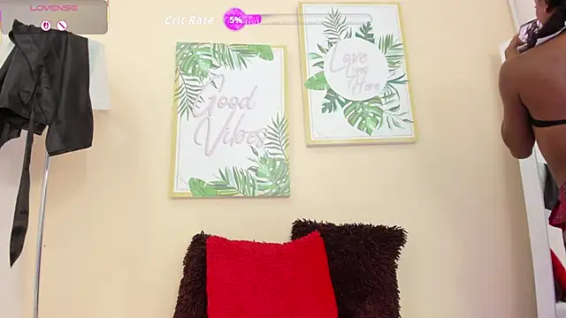 Snapshot of pameela_brown chatting on 16, 10, 2025 pameela brown online show from 16, 10, 2025