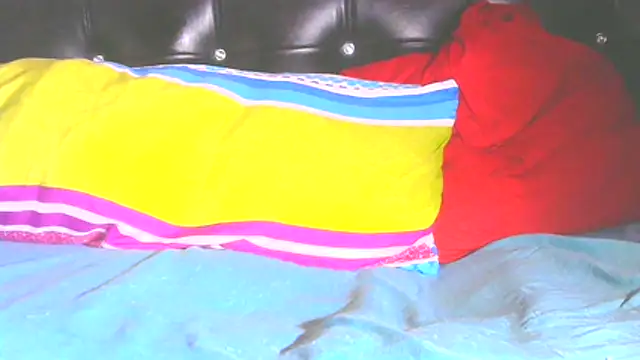 Queenofthenightx online show from 5, 2, 2026