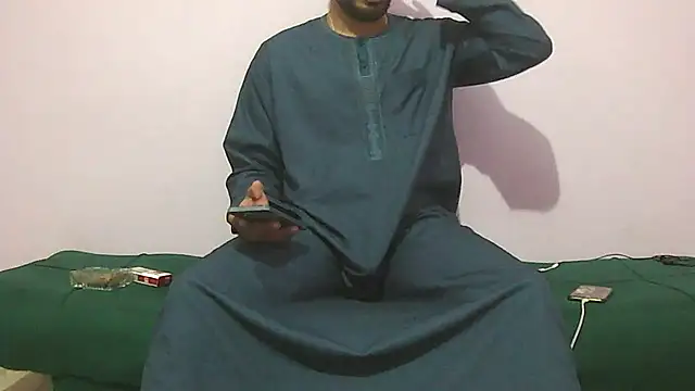 Snapshot of foxsanSs chatting on 29, 9, 2025 foxsanSs online show from 29, 9, 2025