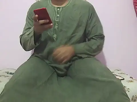 Snapshot of foxsanSs chatting on 6, 4, 2026 foxsanSs online show from 6, 4, 2026