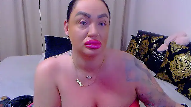 Snapshot of BustyVicky chatting on 5, 2, 2026 BustyVicky online show from 5, 2, 2026