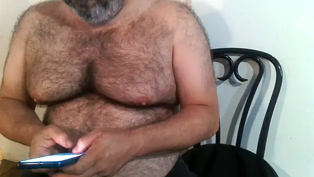 Snapshot of mikeyhotbear chatting on 31, 7, 2026 mikeyhotbear online show from 31, 7, 2026