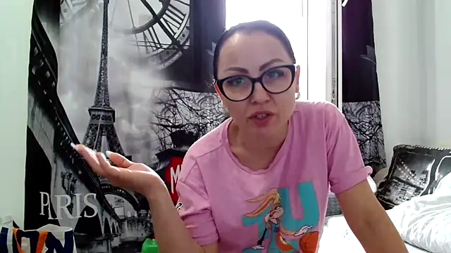 Snapshot of Anne30 chatting on 21, 5, 2026 Anne30 online show from 21, 5, 2026