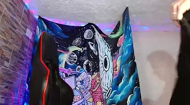 Snapshot of omar_alurba chatting on 24, 1, 2025 omar alurba online show from 24, 1, 2025