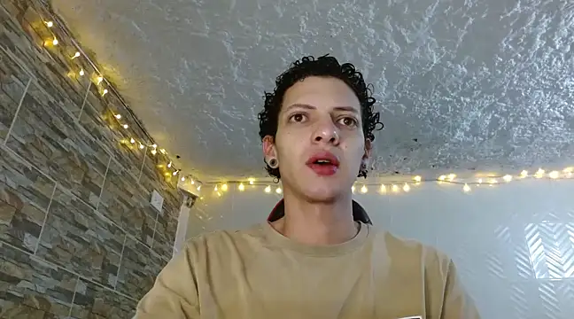 Snapshot of omar_alurba chatting on 9, 3, 2025 omar alurba online show from 9, 3, 2025