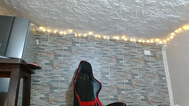 Snapshot of omar_alurba chatting on 24, 2, 2026 omar alurba online show from 24, 2, 2026