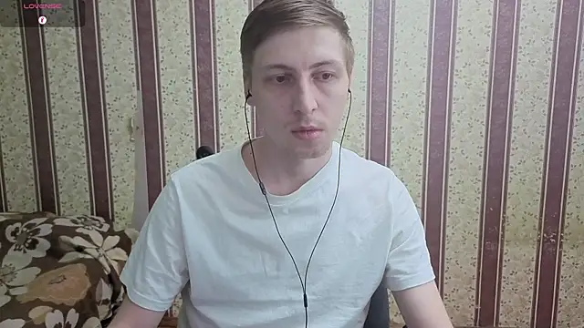 Snapshot of darienlarge chatting on 26, 7, 2026 darienlarge online show from 26, 7, 2026