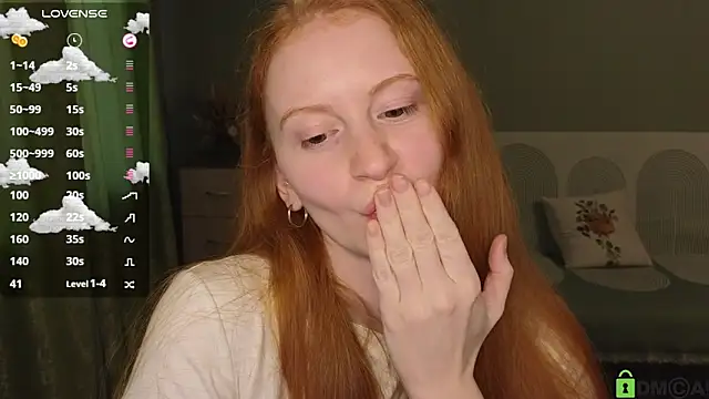 Snapshot of astoria_ross_ chatting on 2, 4, 2026 astoria ross online show from 2, 4, 2026