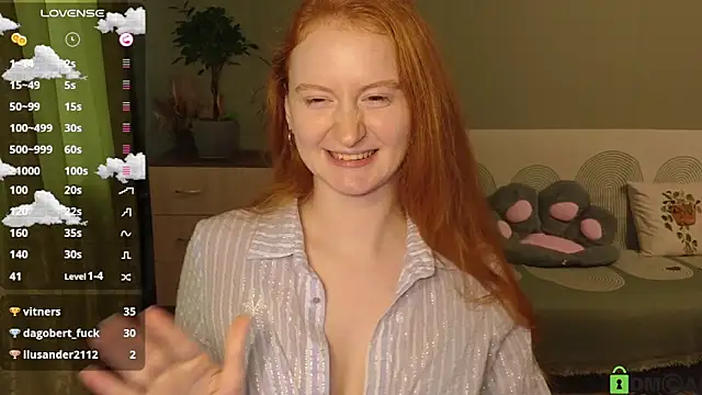 Snapshot of astoria_ross_ chatting on 8, 7, 2026 astoria ross online show from 8, 7, 2026