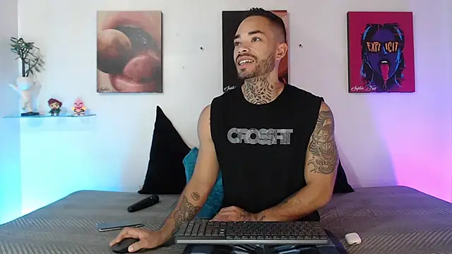 SophieFoxx17 online show from 17, 1, 2026