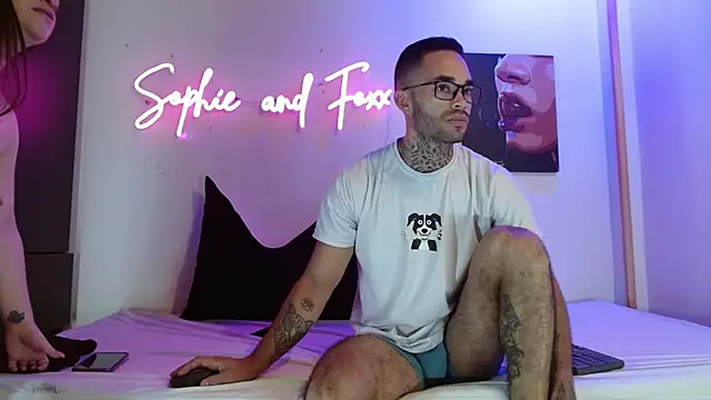 SophieFoxx17 online show from 2, 7, 2026