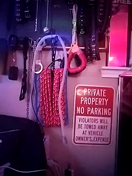 Snapshot of MigeLazzo chatting on 7, 11, 2025 MigeLazzo online show from 7, 11, 2025