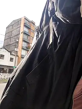 Snapshot of _Laary chatting on 8, 9, 2025  Laary online show from 8, 9, 2025