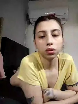 Snapshot of camilabunnyxxx chatting on 10, 12, 2024 camilabunnyxxx online show from 10, 12, 2024