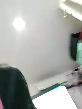 LindaGarcia22 online show from 16, 12, 2024