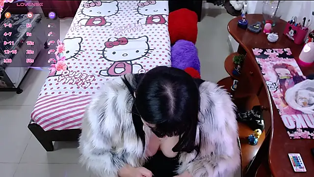 lufek23 online show from 3, 1, 2025