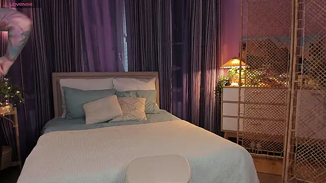 Lazy Lady online show from 24, 2, 2026